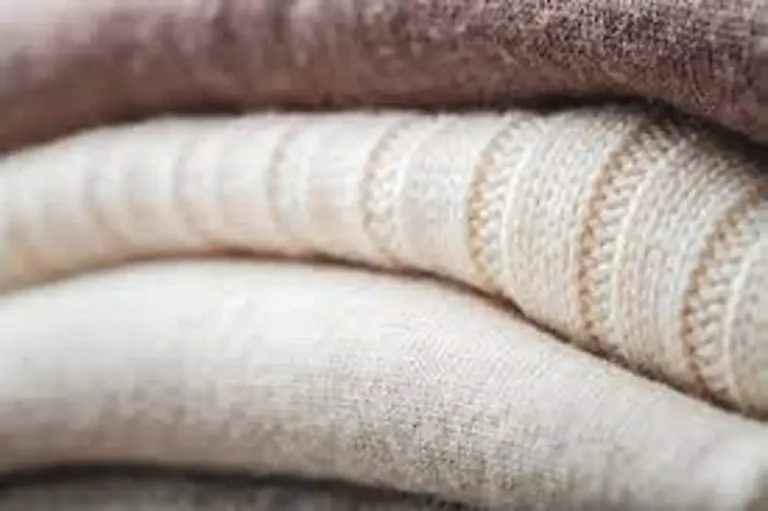 The Top 10 Benefits of Wool Fabric Clothing