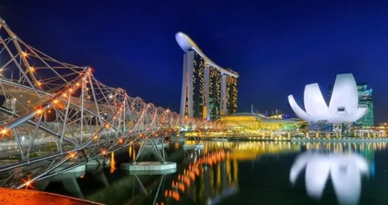 7 Unique Tours of Singapore for Tourists & Expats