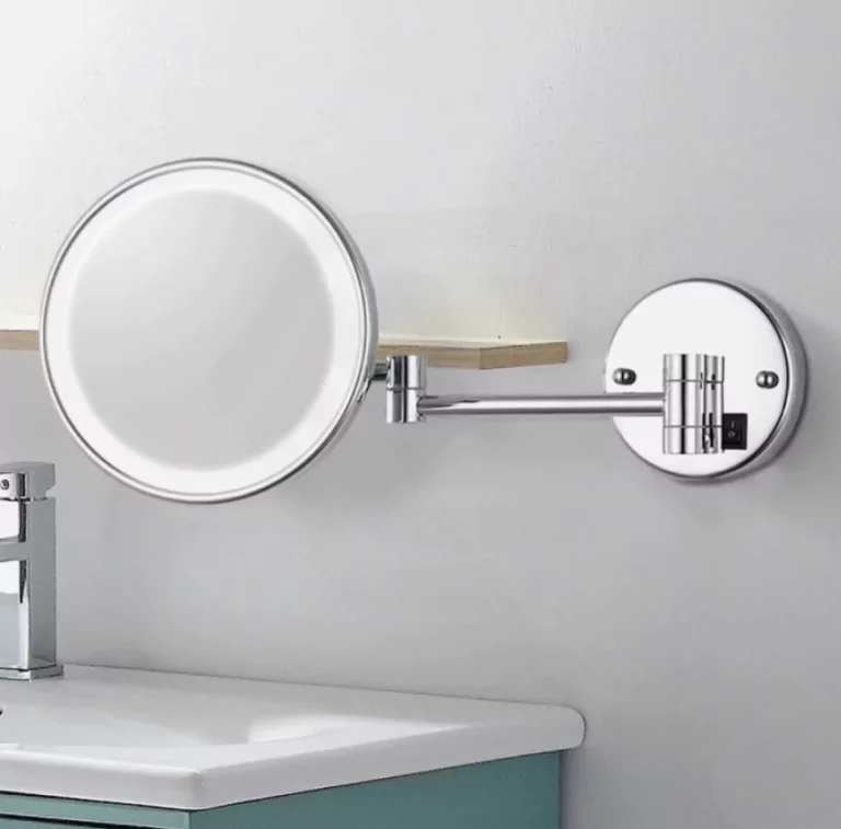 The Perfect Addition to Your Dressing Room: Mirror with led lights