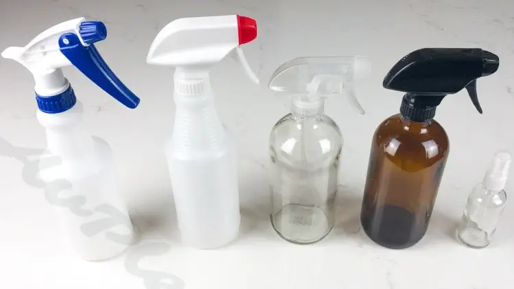 Mastering the Art: Spray Bottles Used to Store and Dispense Degreaser